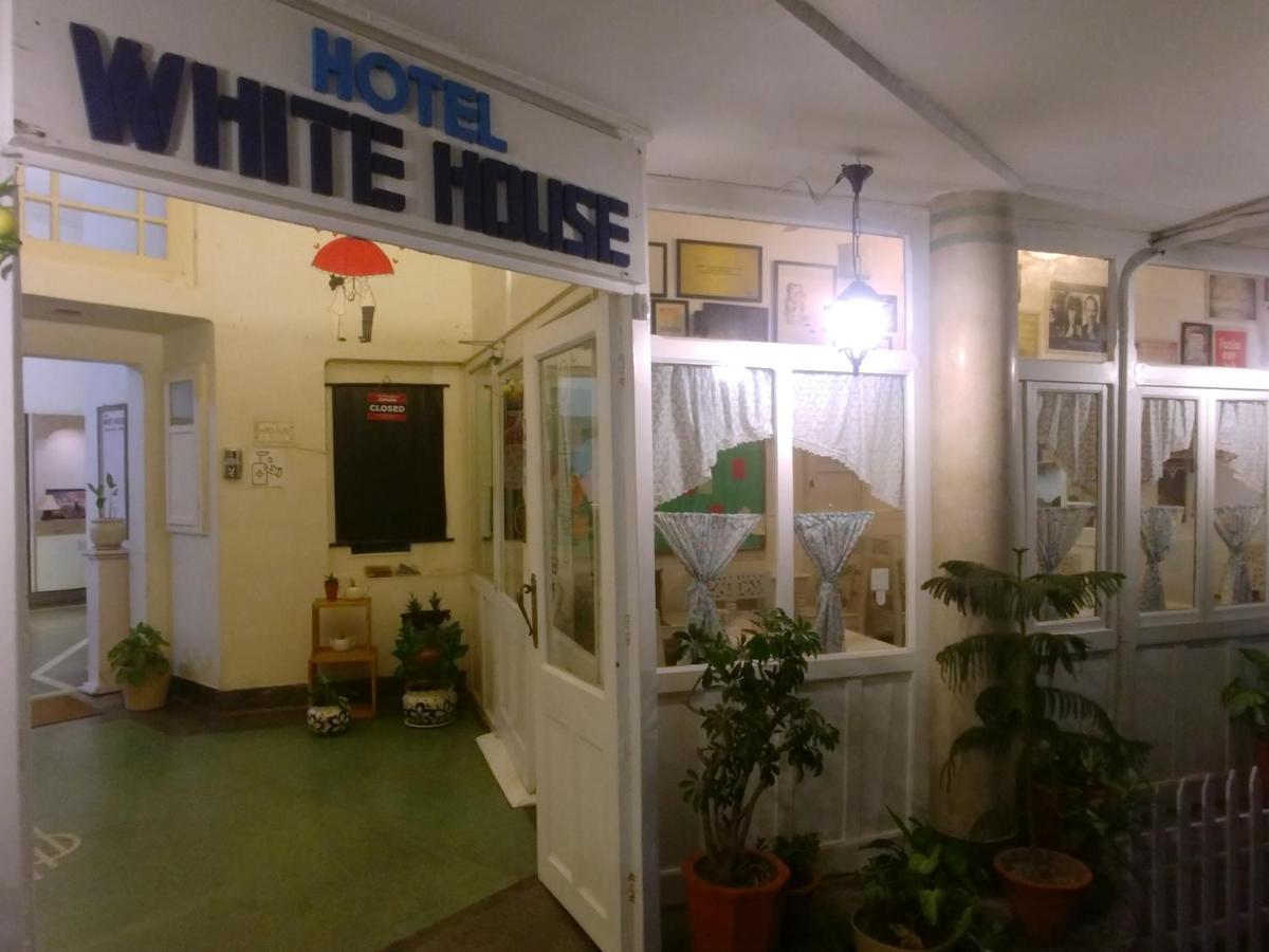 Hotel White House デヘラードゥーン エクステリア 写真